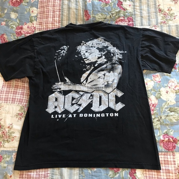 90s AC/DC T-shirt Size XL - Picture 6 of 7